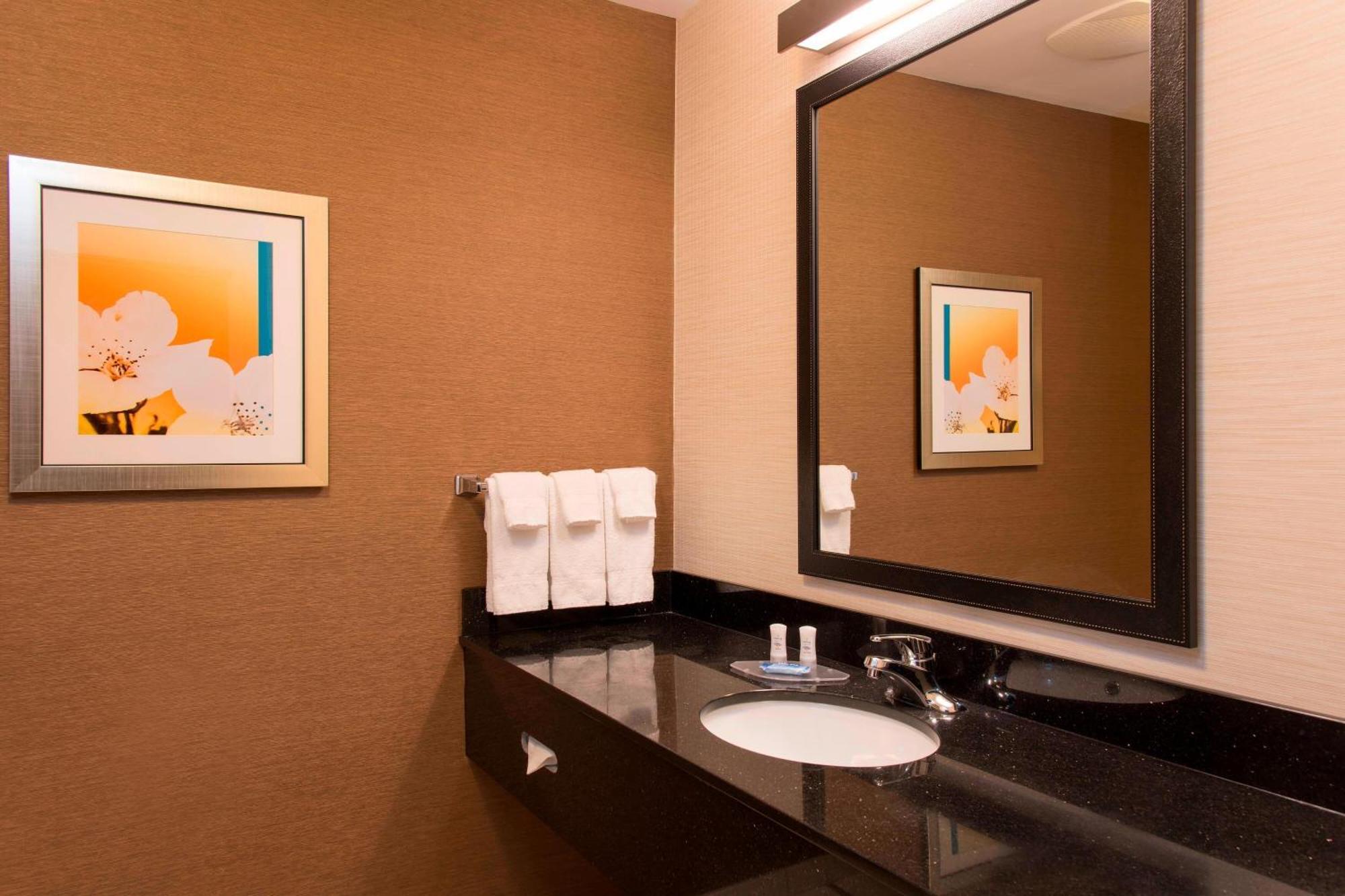 Fairfield Inn And Suites By Marriott Chicago St. Charles Saint Charles Exterior foto