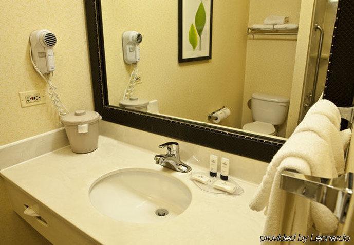 Fairfield Inn And Suites By Marriott Chicago St. Charles Saint Charles Exterior foto