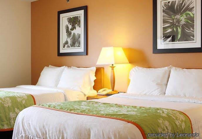 Fairfield Inn And Suites By Marriott Chicago St. Charles Saint Charles Exterior foto